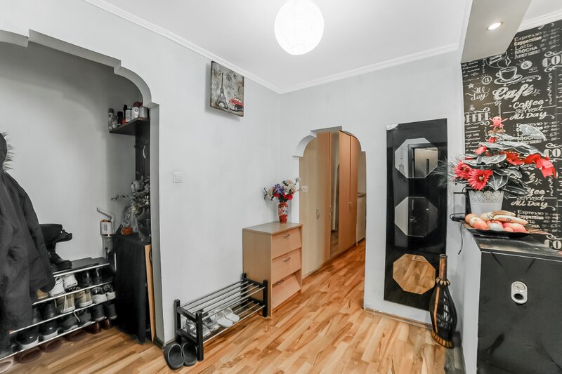 Fizicienilor 4 camere parter, Bloc 1986